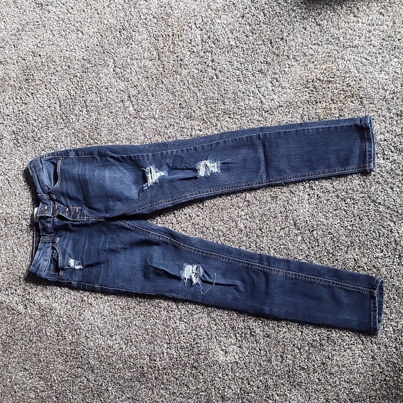 Ripped jeans - Picture 1 of 2